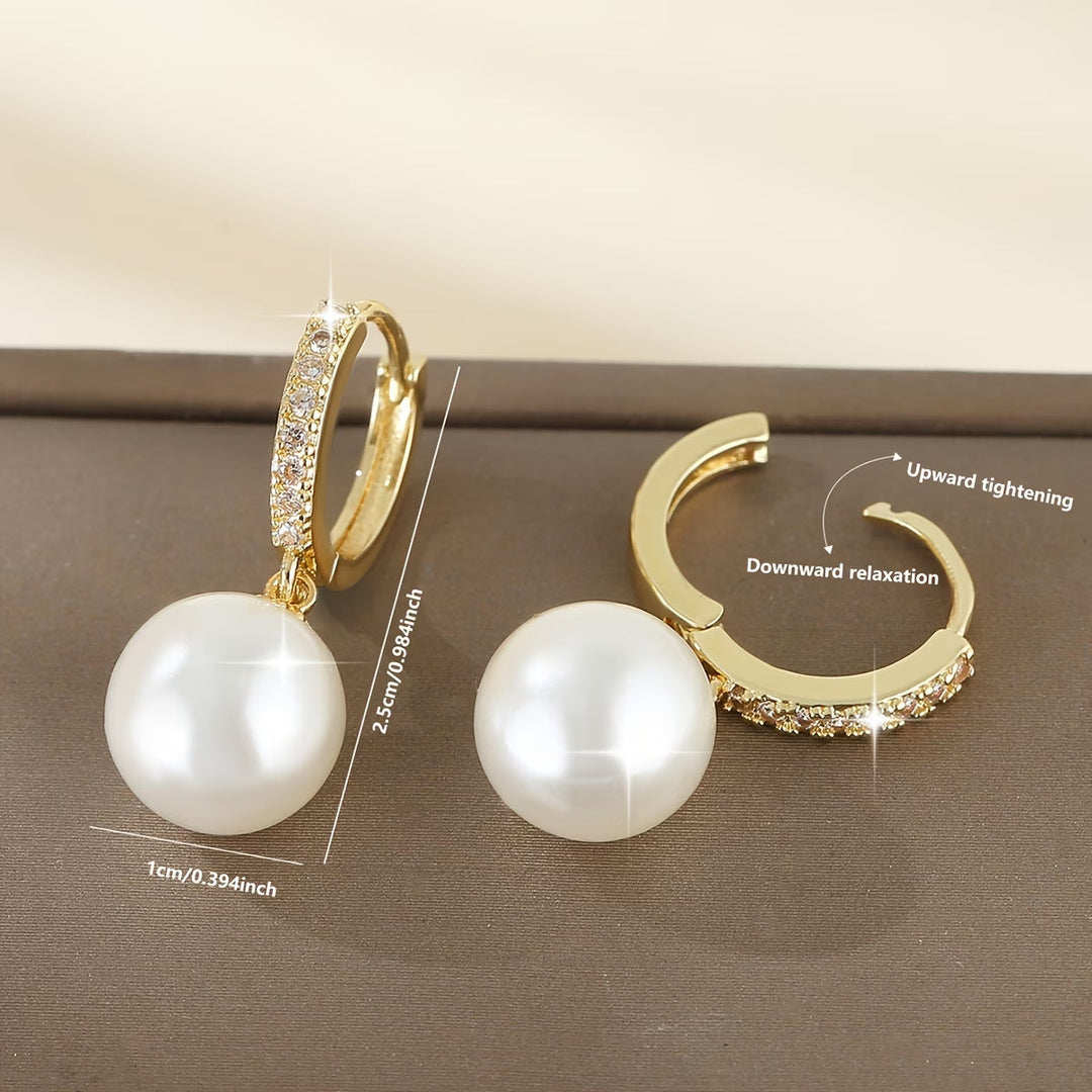 Les Boucles d'Oreilles en Goutte de Perle Moderne
