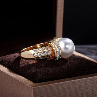 Bague avec Perle de la Couronne