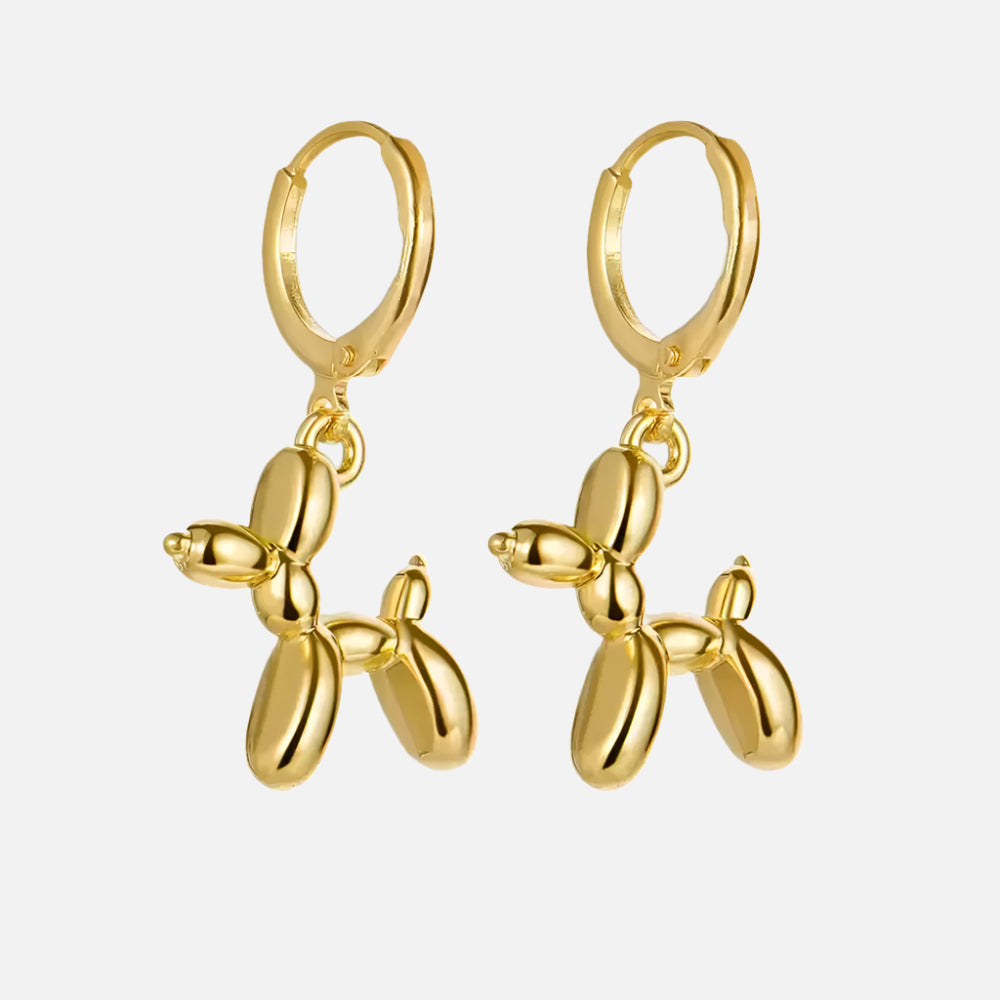 Boucles d'oreilles Huggie en or avec pendentif mini chien en ballon