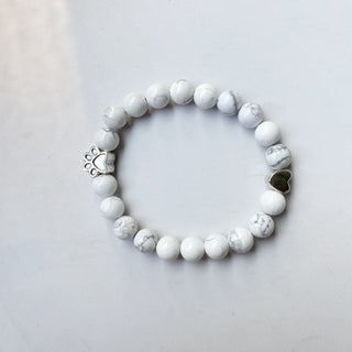 Bracelet en Gemmes Naturelles avec Charme Patte & Cœur – Design Fait Main