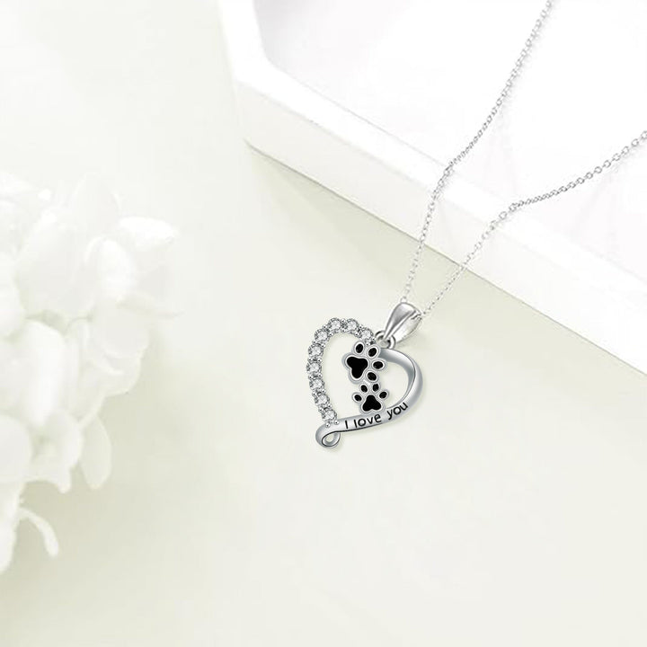 Collier en Pendentif en Forme de Cœur avec Patte