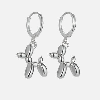 Boucles d'oreilles Huggie en or avec pendentif mini chien en ballon
