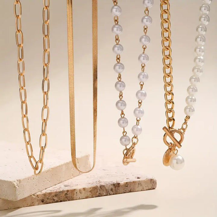 Ensemble de Colliers Superposés avec Perles Modernes