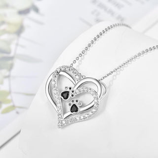Collier en forme de cœur avec empreinte de patte de chien et zirconia