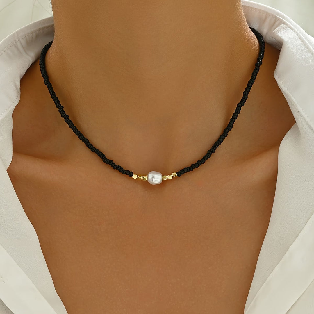 Collier de Perles Minimal