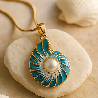 Collier avec Pendentif en Perle de Coquillage