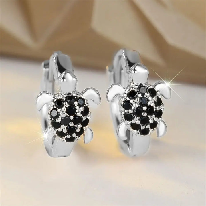 Boucles d'oreilles en forme de tortue de mer avec zircon scintillant