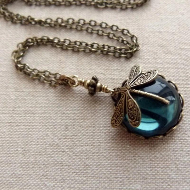 Magnifique Collier Vintage Libellule avec Boucles d'Oreilles Bonus – Offre Limitée