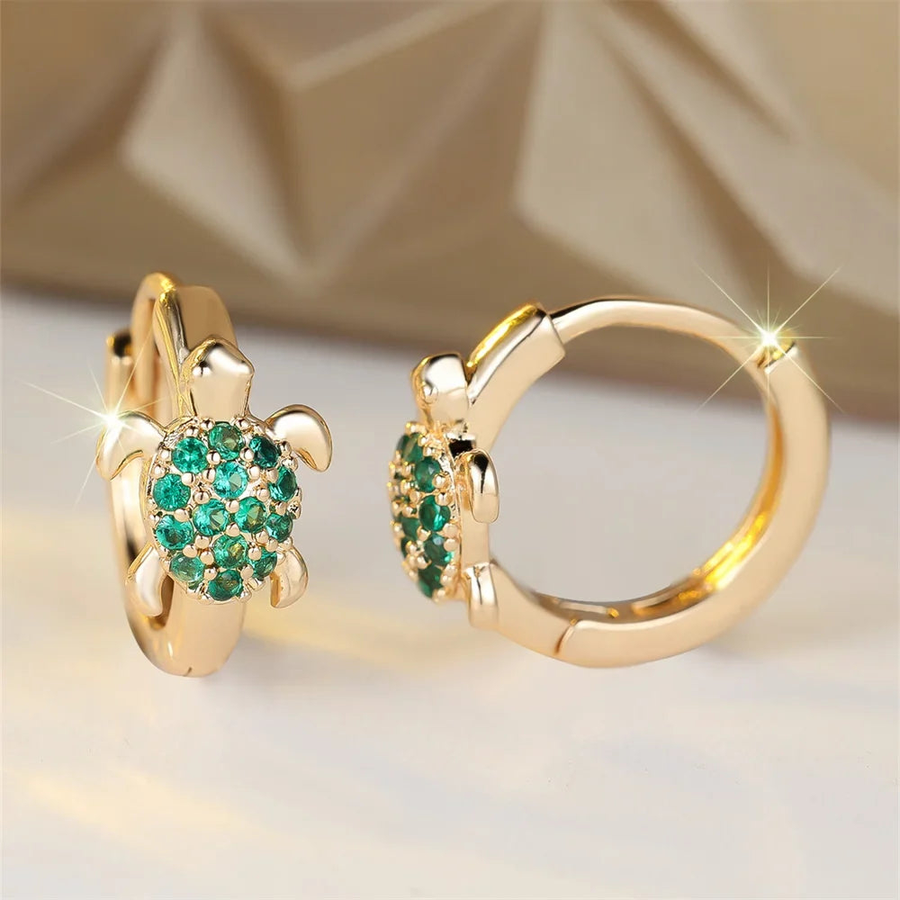 Boucles d'oreilles en forme de tortue de mer avec zircon scintillant