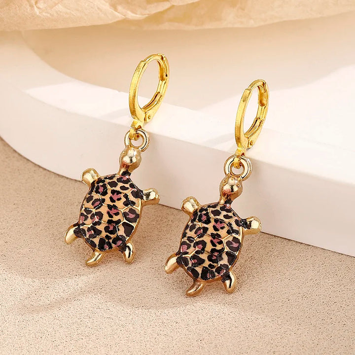 Boucles d'oreilles Huggie Tortue de Mer Charme Océan