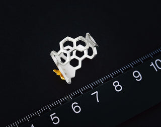 Bague en nid d'abeille plaquée or 18K ajustable