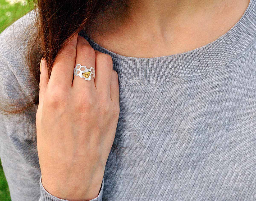 Bague en nid d'abeille plaquée or 18K ajustable