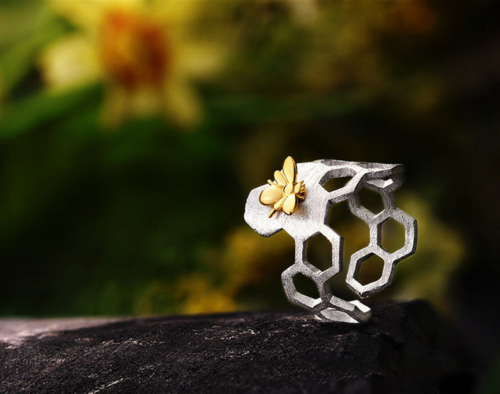 Bague en nid d'abeille plaquée or 18K ajustable