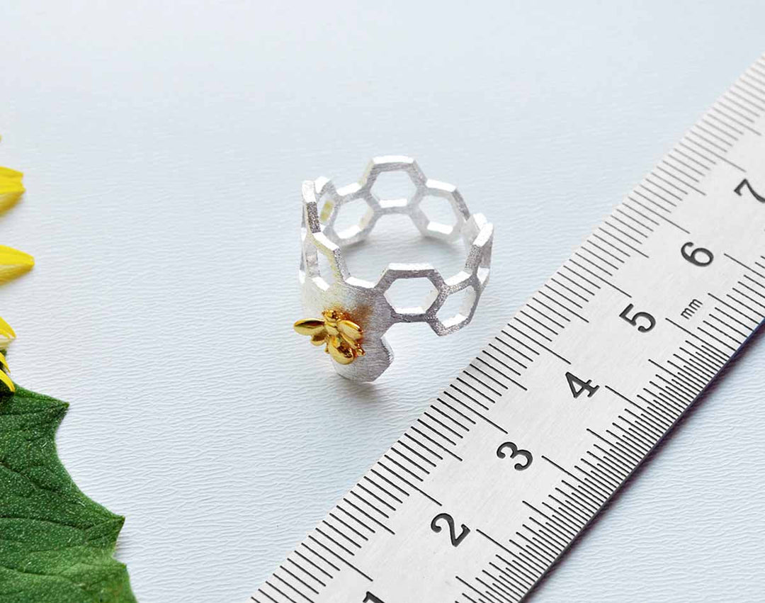 Bague en nid d'abeille plaquée or 18K ajustable