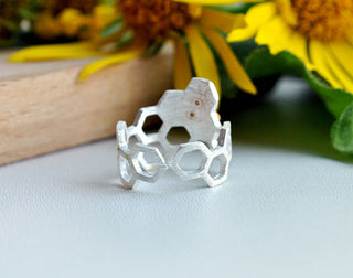 Bague en nid d'abeille plaquée or 18K ajustable