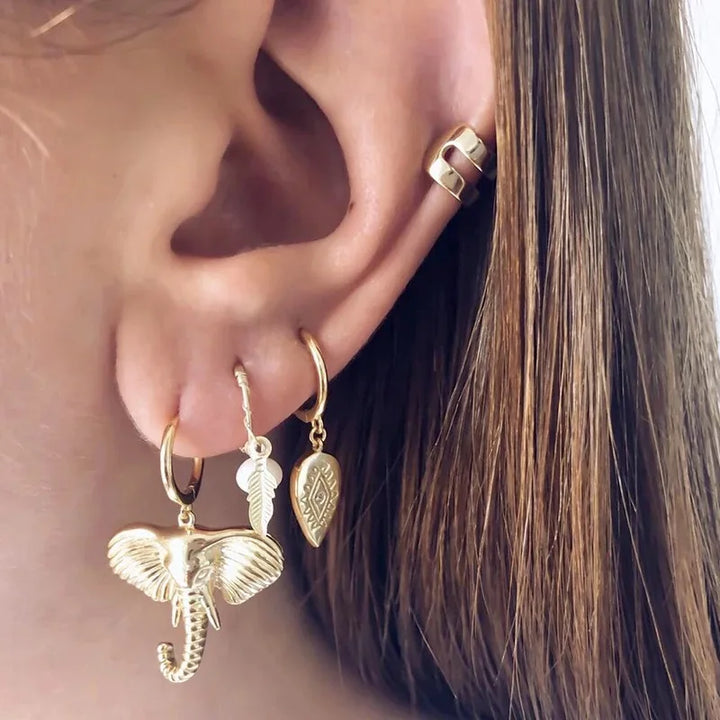 Boucles d'oreilles créoles avec pendentif éléphant