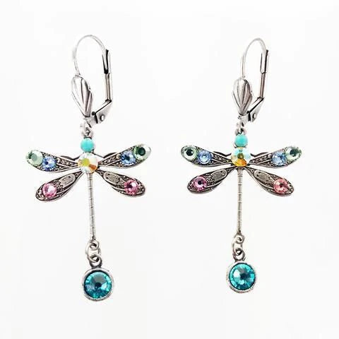 Boucles d'oreilles libellule sculptées élégantes