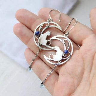 Boucles d'oreilles Chat de Lune – Design Vintage en Croissant avec Pierre Précieuse Lapis Lazuli