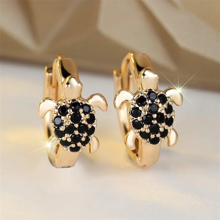 Boucles d'oreilles en forme de tortue de mer avec zircon scintillant