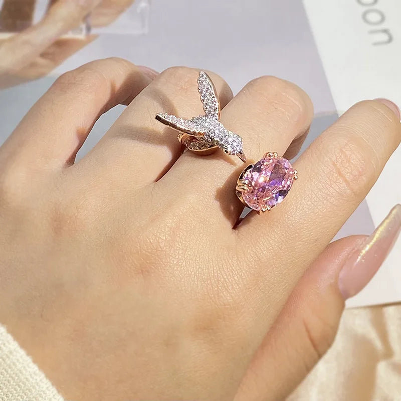 Bague en Pierre Précieuse Ajustable Colibri – Zircon, Plaqué Or 14K