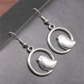 Boucles d'Oreilles Pendantes avec Charme Oiseau Vintage – Bijoux Boho Faits Main