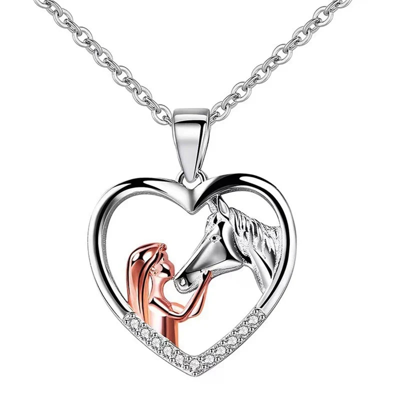 Collier en Zircon avec Cœur, Fille et Cheval