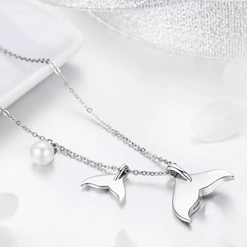 Collier Océan avec Queue de Baleine en Perles