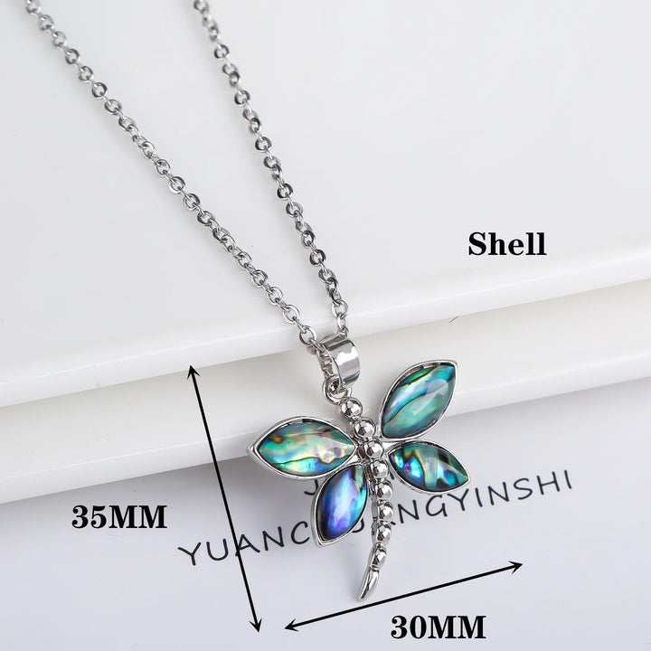 Collier Pendentif Papillon en Coquillage Naturel
