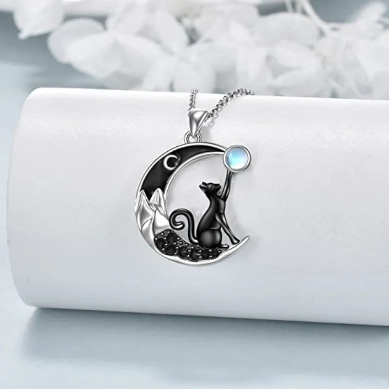 Pendentif en Cristal de Lune avec Chat Noir