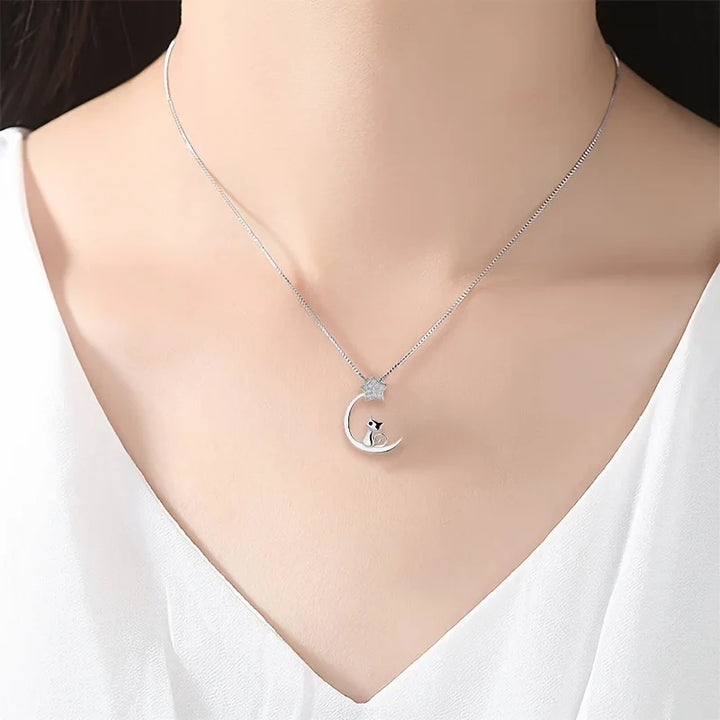 Collier en Argent Sterling avec Silhouette de Chat et Étoiles de Lune