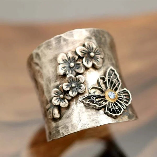 Bague Large en Or avec Abeille, Fleur et Papillon