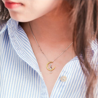 Collier élégant chat et croissant