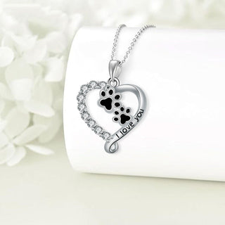 Collier en Pendentif en Forme de Cœur avec Patte