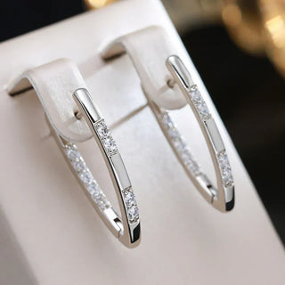 Boucles d'Oreilles Élégantes en Zirconia Dorée