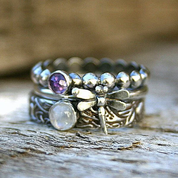 Bague en Zirconium Violet Vintage Libellule