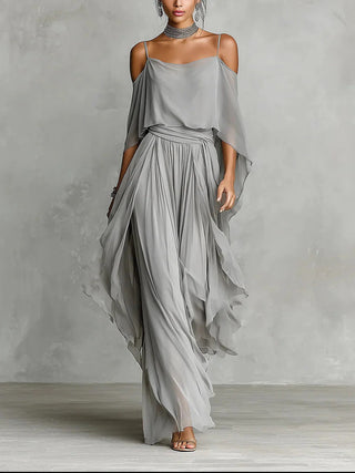 Amandine™ | Ensemble fluide gris avec top à bretelles fines et pantalon léger