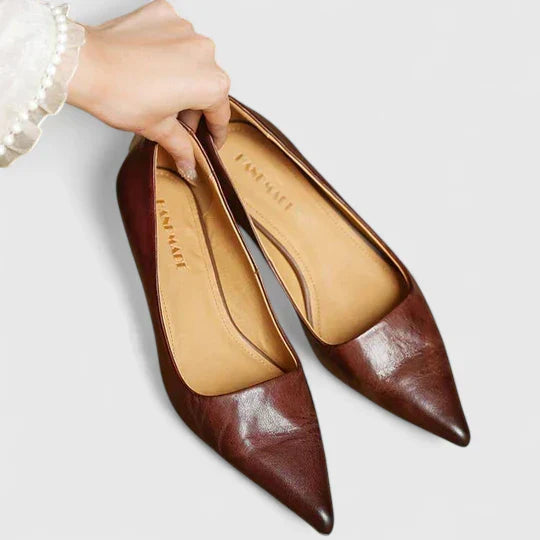 Nyah™ | Talons Sophistiqués