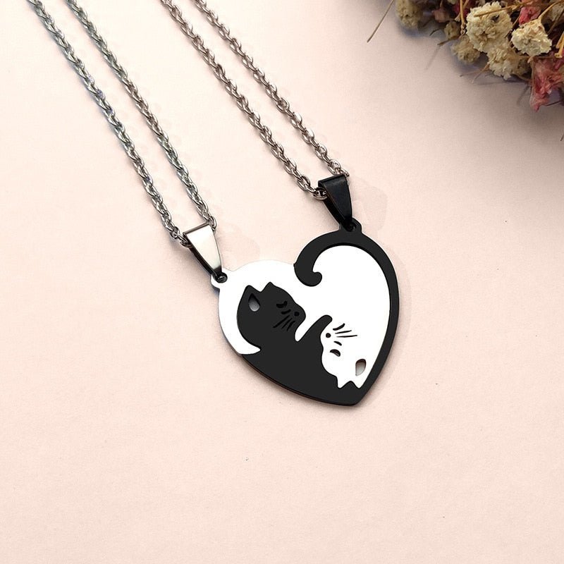 Collier d'amour chat noir et blanc Ying Yang